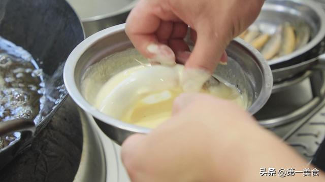 泥鳅怎么做好吃，豆腐烧泥鳅怎么做好吃（补虚养胃一点土腥味都没有）