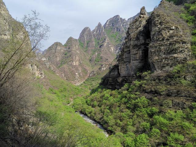 十渡一日游团购，北京周边自驾游秋天（<孤山寨和东湖港指南>）