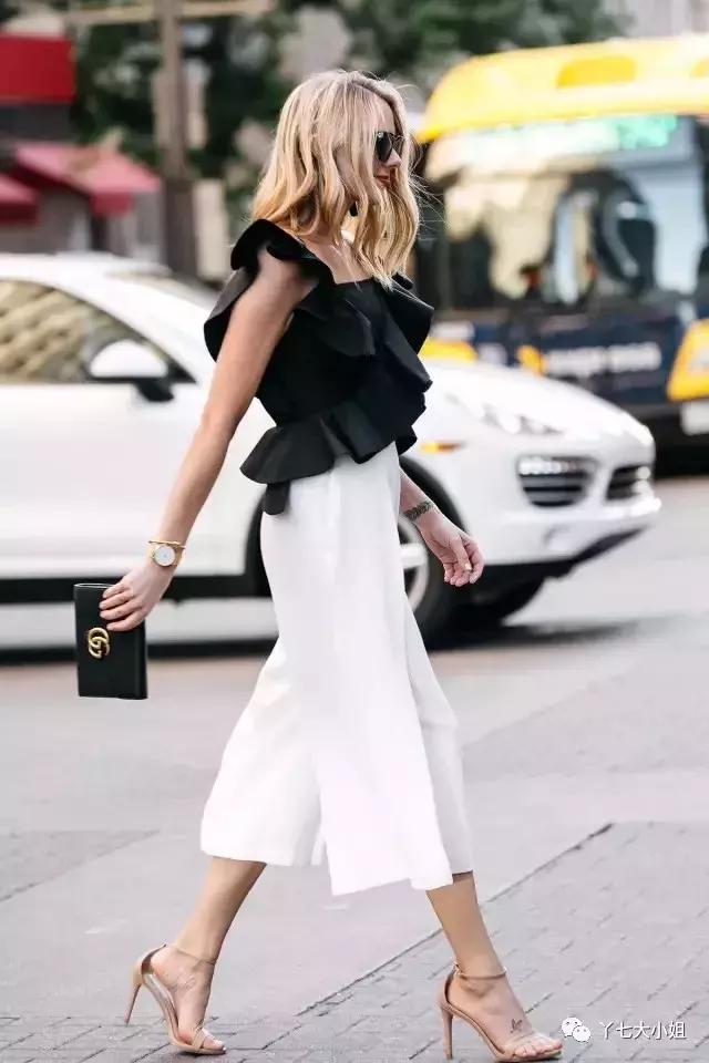 粗跟低帮高跟鞋怎么搭配裤子，气场超强的时髦组合