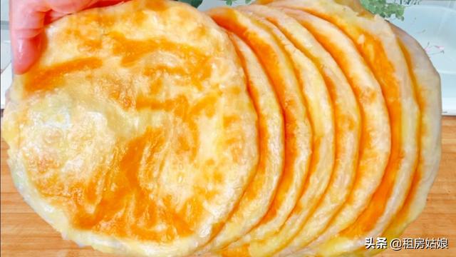 半发面的制作过程，天津传统水馅包子半发面制作方法（半发面油饼：一斤面）