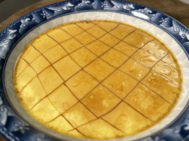 蒸鸡蛋怎么做好吃又嫩，蒸蛋怎么做好吃又嫩窍门（出锅像豆腐脑一样嫩）