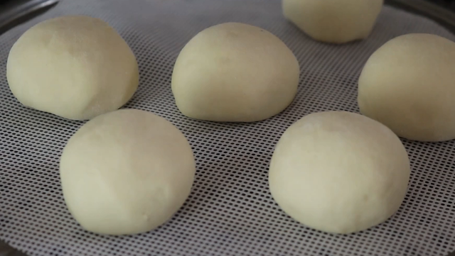 没有酵母粉可以用什么代替发酵（80岁奶奶教我土方法）