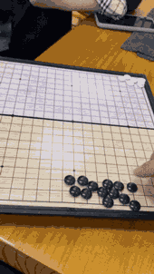 围棋中什么叫做禁手，围棋中的禁手是什么意思（虎扑上保证不输的五子棋阵法套路）