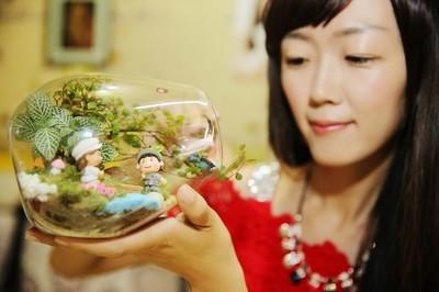 微商代理怎么挣钱，微商代理如何做才赚钱（天天美食旅游的人挣了多少钱）