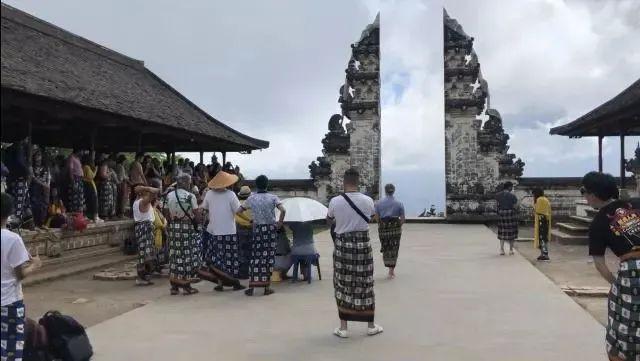 国外旅游景点图片真实素颜照，国外这十大网红景点