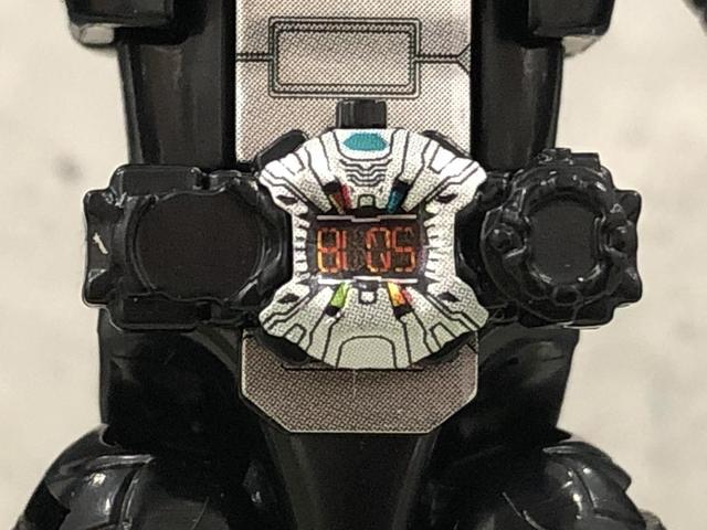 ps怎么镜像翻转，ps里怎么镜像翻转（装动镜世界版假面骑士时王登场）