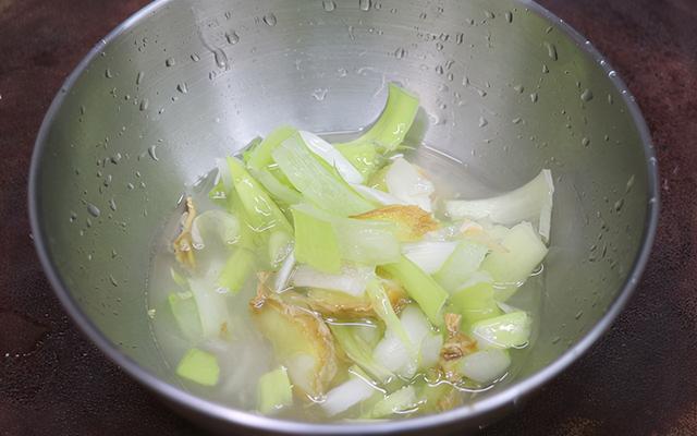 宫爆鸡丁的正宗做法，鲁菜宫保鸡丁最正宗的做法（大厨教你宫保鸡丁的正宗做法）