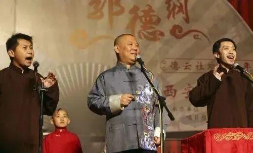 梦见牛群是什么寓意，梦见成群的牛是什么意思（不敢再听郭德纲）