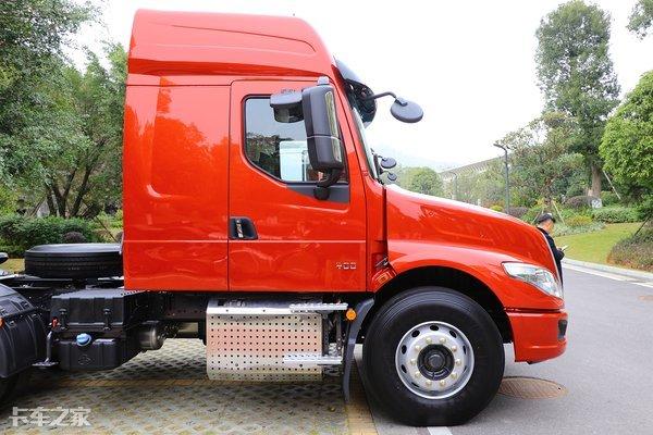 东风龙卡牵引车(喜欢美式长头车) - 四帝国车市