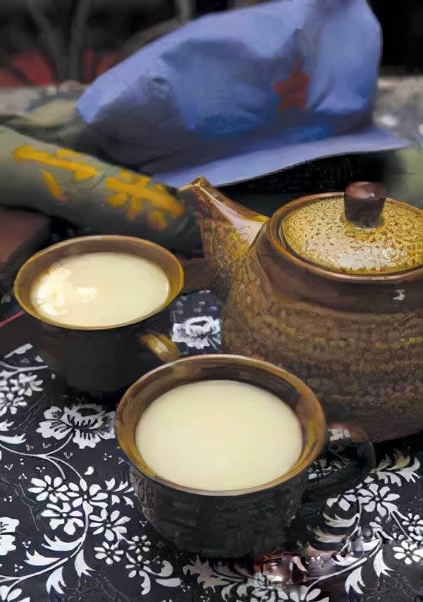 黄桂稠酒好喝不醉人,黄桂稠酒怎么喝(似酒非酒胜似酒——黄桂稠酒)