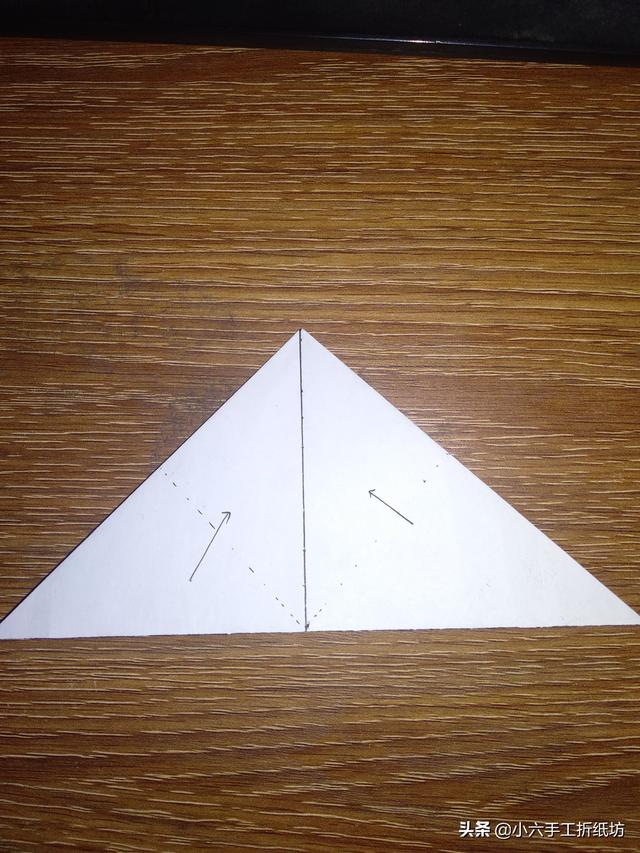 折纸青蛙的折法，折纸青蛙的折纸视频（和孩子一起动手学起来）