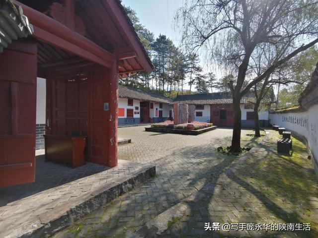 蔡伦墓张骞墓均位于哪里，武侯墓蔡伦墓张骞墓均位于什么地方（我游览陕甘100处古迹）