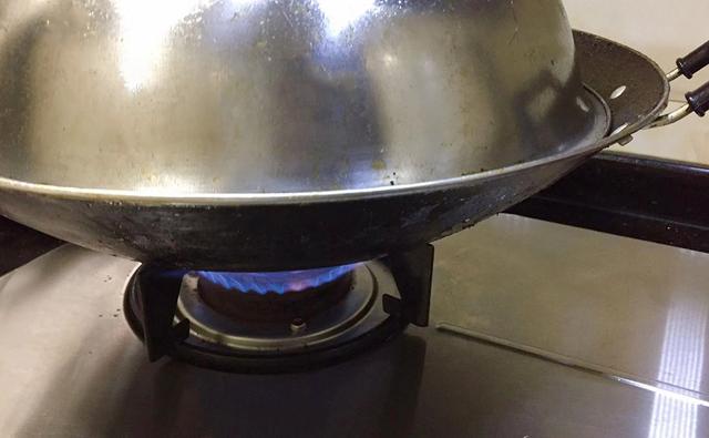 清蒸大虾蘸料怎么调，油焖大虾蘸料怎么调（在家吃出寿司豪华感）