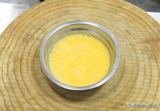 炒虾仁怎么炒好吃，冬瓜炒虾仁怎么炒好吃（厨师长做虾仁炒鸡蛋）