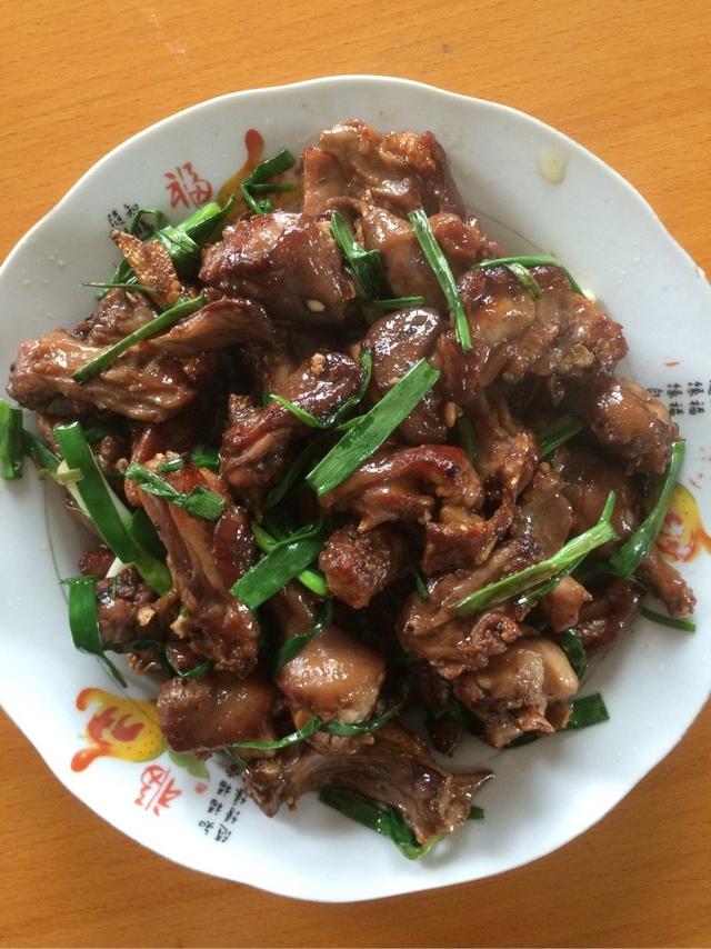 虫豸是什么意思，惊蛰乌鸦叫是什么意思（为什么两广人草木虫豸都敢吃）