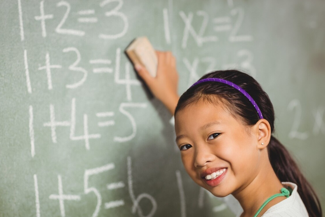 数学怎么快速提高成绩，如何快速提高数学成绩（学好数学其实并不难）