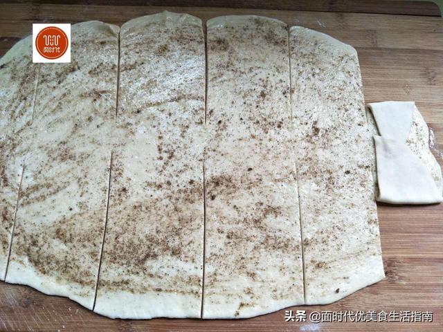 蒸饼的家常做法，最简单的蒸饼做法（用手撕着吃的蒸饼）