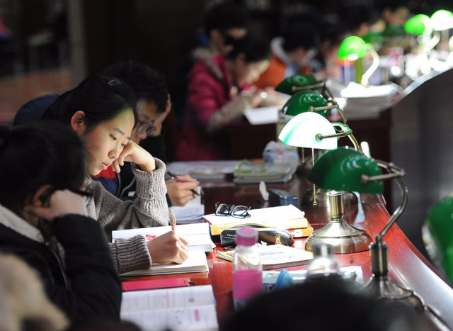中央司法警官学院是几本，中央司法警官学院是几本大学（这3所警校被称为“公务员”的摇篮）