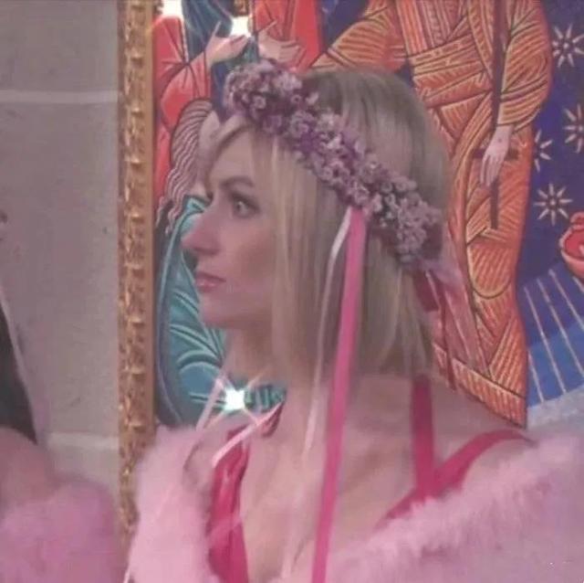 头像搞笑 沙雕女生，搞怪沙雕女头微信（有关闺蜜的宝藏句子）