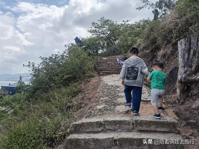 洱海海拔多少米，洱海拔多少米高（发现真是个绝佳的免费宝藏遛娃地）