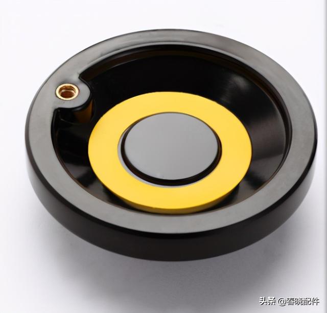 胶木是什么材料，橡胶木家具如何（从这几个方面去走进胶木手轮）