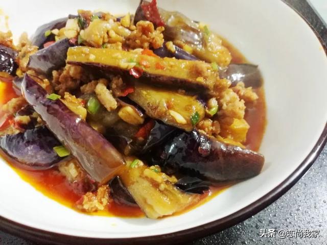 红糖炒汤圆怎么做，糖炒汤圆的怎么做好吃（元宵节家里聚餐这个16个家常菜）