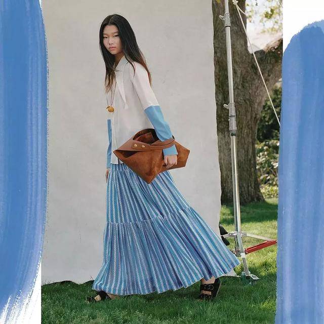 mk包包属于什么档次，MK包包属于什么档次（这五个颜值与质感均在线的包包品牌）