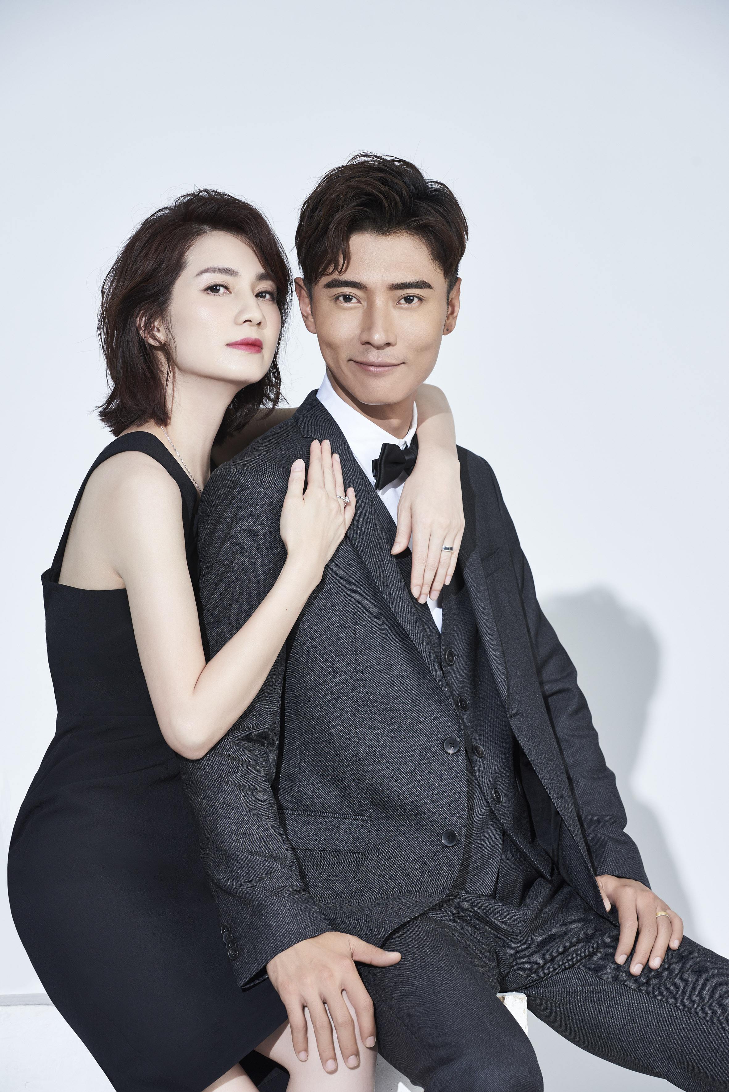 洪欣和张丹峰曾经在接受媒体采访时洪欣说:"一个人如果他不爱你了,你