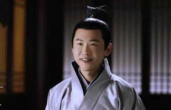 瞧这一家子大结局，瞧这一家子剧情介绍（顶着嘘声拼命、父亲去世才暴露身份）