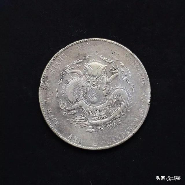 100元怎么看真假，新版100元人民币怎么鉴别真假真伪（袁大头辨别有技巧）