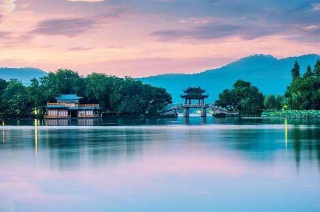 杭州有哪些旅游景点，杭州旅游景点有哪些（浙江省杭州市4A、5A级旅游景区名录）