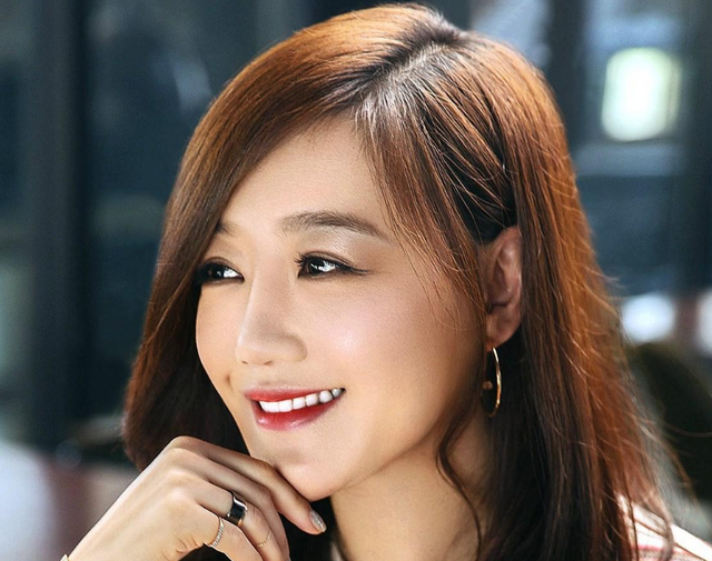 8208208820是什么广告词，8008208820是什么广告（第一个承认的女朋友）