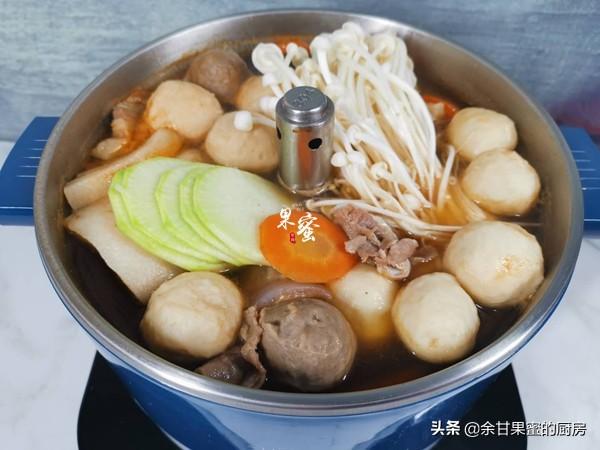 涮牛肉火锅的汤家常做法，食材不多也吃到嗨