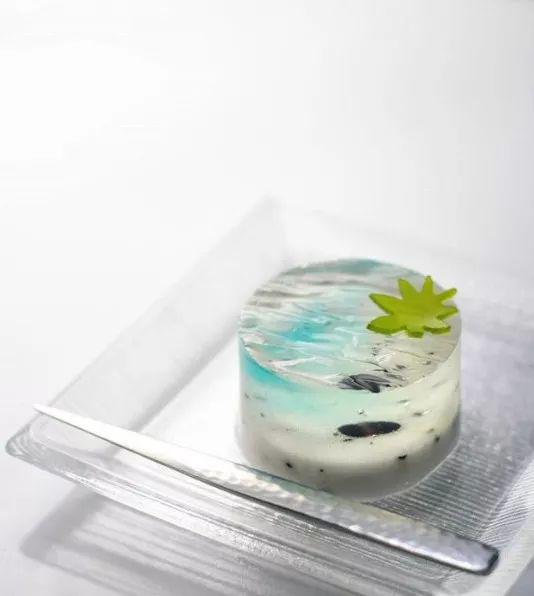 日本和果子的制作方法，日本食玩果子制作视频（日本匠人做出这么美的“和果子”）