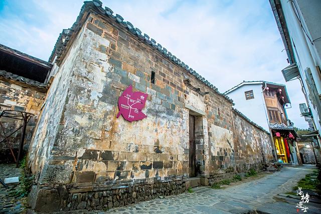 安徽塔川在哪个城市，安徽塔川是哪个县的（来踏青的游客数量让人意外）