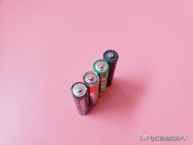 1～7号电池图片，五号电池和七号电池的图片对比（自用四款7号电池横向简评）