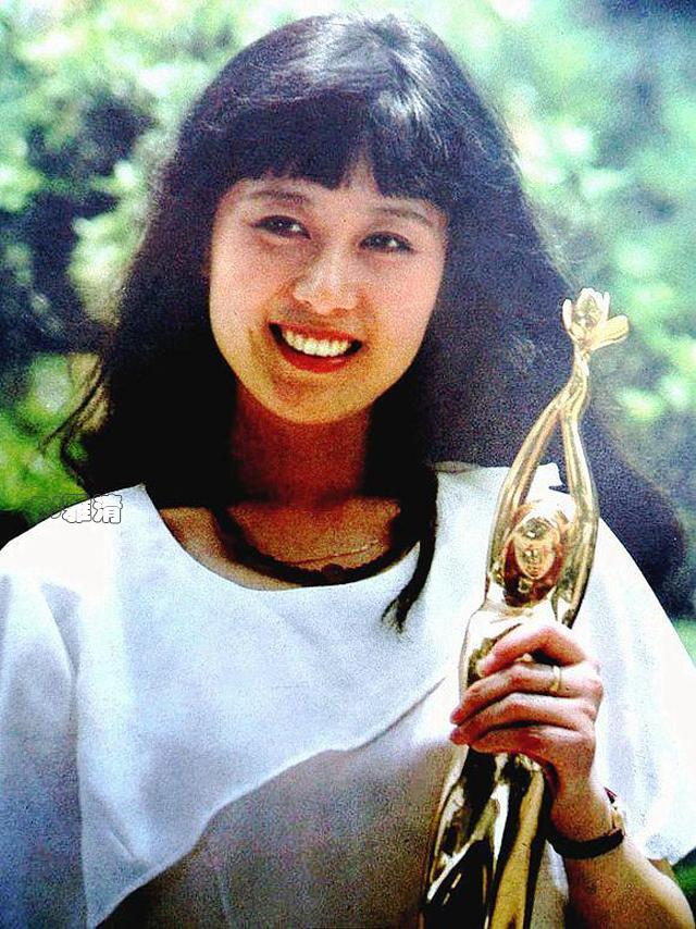 吴玉芳在电视剧远方的家中饰演的角色叫什么，远方的家吴玉芳扮演谁（80年代女星吴玉芳曝19岁清纯照）