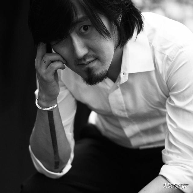 荒井十一是日本人吗，荒井十一为什么弄个日本名（“耗”出来的金曲奖制作人）