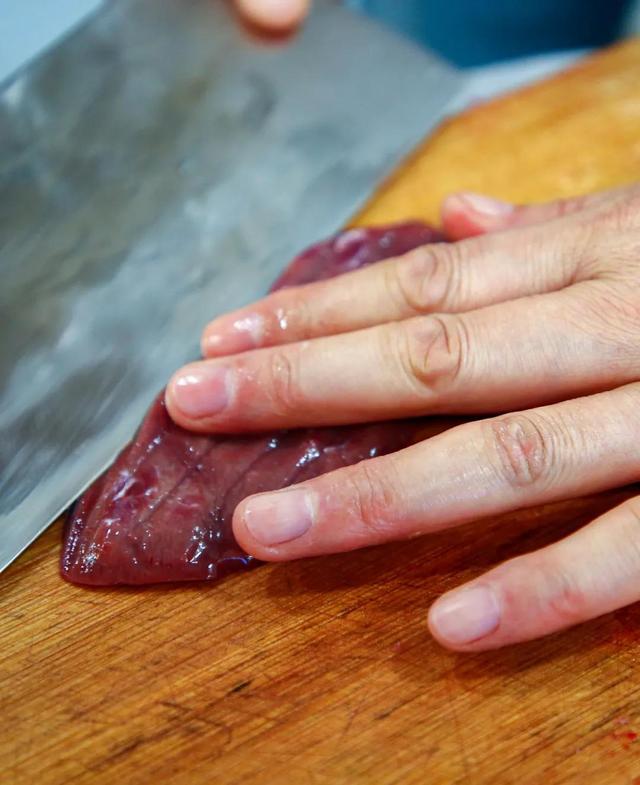 腰花是什么，鱿鱼腰花是什么（家常的温补美味——腰子）