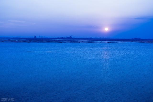 蓝色代表什么意思，蓝色的寓意（蓝色-代表童真、明亮、干净、透明、力量、富有永不言弃的意义）