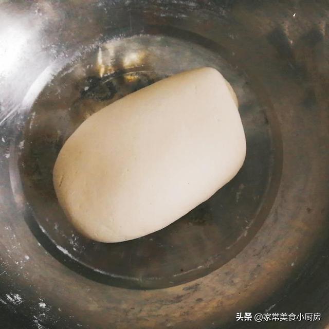 又薄又滑的馄饨皮怎么做，在家也能做出薄皮大馄饨