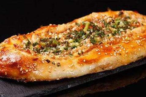 莱芜烧饼做法和配方，厦门莱芜烧饼哪里好吃（一个做烧饼的每天收入800元）