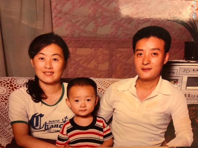 演员张桐的个人资料，张桐个人资料（张桐个人资料简介(身高/生日/年龄)关思婷）