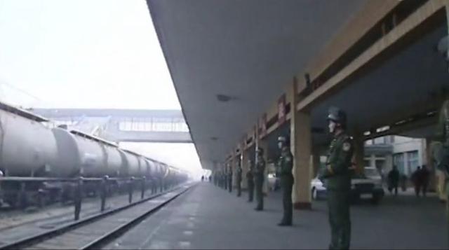 西安凶杀大案，西安大案董雷原型（出动一万人捉拿《121枪杀大案》凶手）