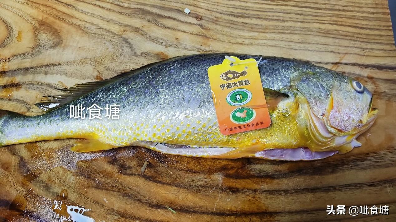 黄花鱼越黄越好吃？揭秘其颜色与美味关系，附高清图片赏析