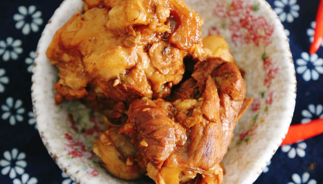 【醬骨頭】做法步驟圖 醬香軟糯 大口吃肉就是過癮-起舞食譜網(wǎng)