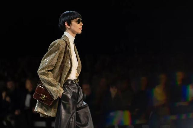 yoke当网名是什么意思，Yoke(束缚)微信昵称（2019年时尚圈上演了一出“老友记”来看看谁回归了）