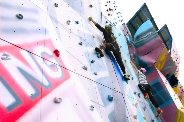 西岭雪山官网订门票，西岭雪山官网直播（含景区门票+交索往返）