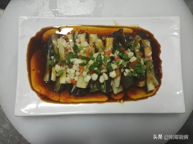 蒸酸甜茄瓜的做法，蒸茄瓜的做法大全（厨师长教你一道蒸茄子）