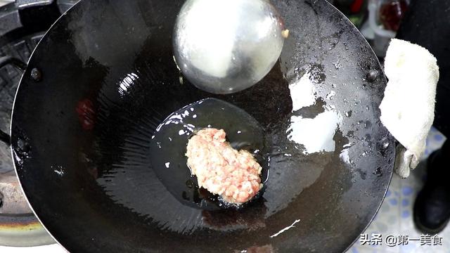 蚂蚁上树怎么做，蚂蚁上树的简易做法怎么做（香味十足比吃肉都过瘾）